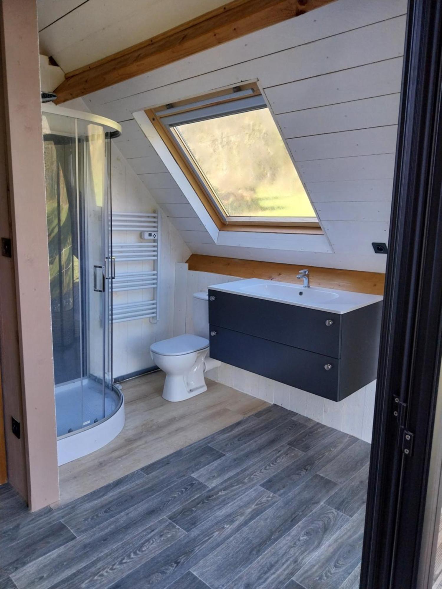 Gite En Lisiere De Foret Andaine Perrou Exterior foto